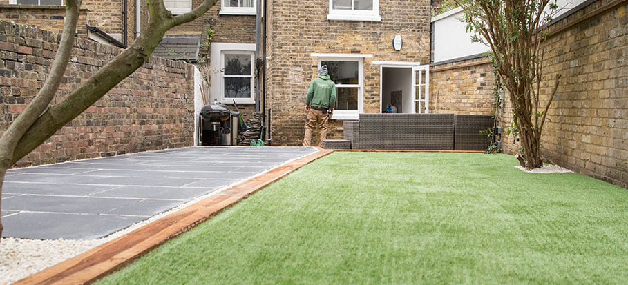 how much does artificial grass cost