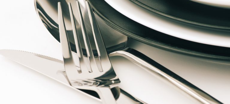 How to Clean Stainless Steel Cutlery