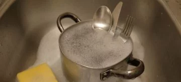How to Clean Aluminium