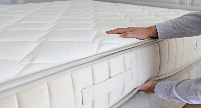 How to properly store mattress